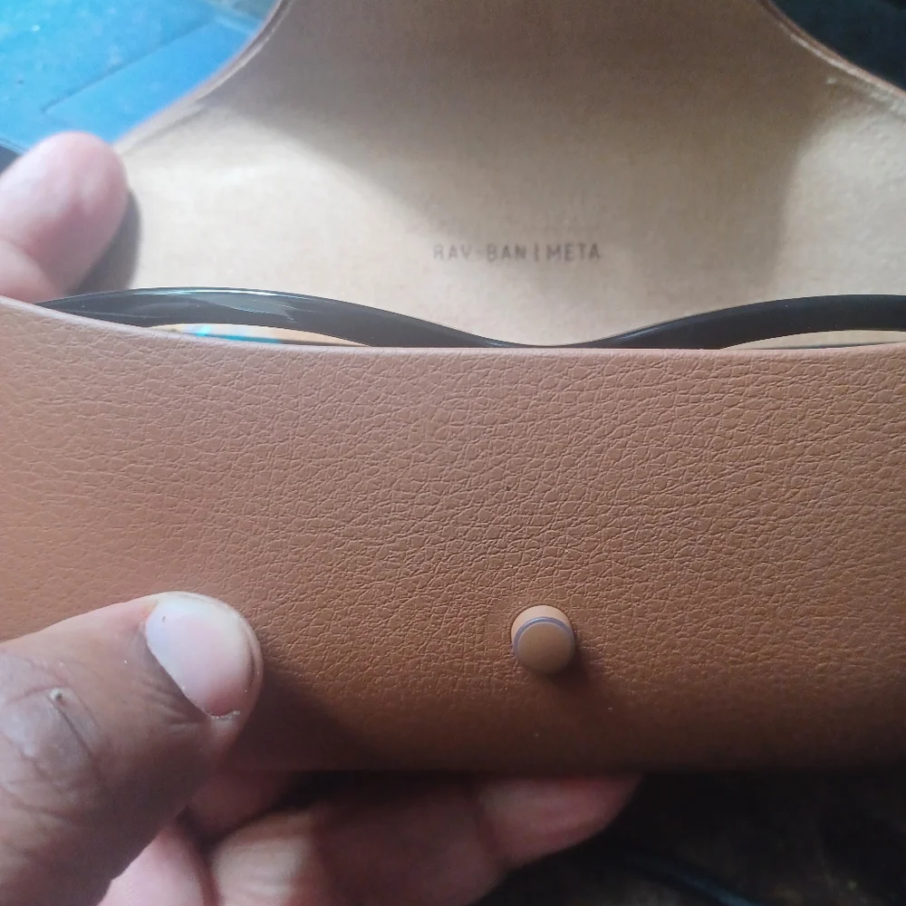 Received as a gift. Not a sunglasses person.. Overloaded on smart devices